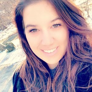 Meet your Posher, Abby